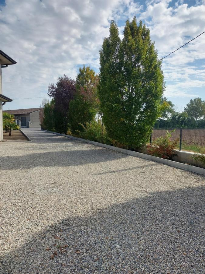 il Giglio B&B Asola Esterno foto